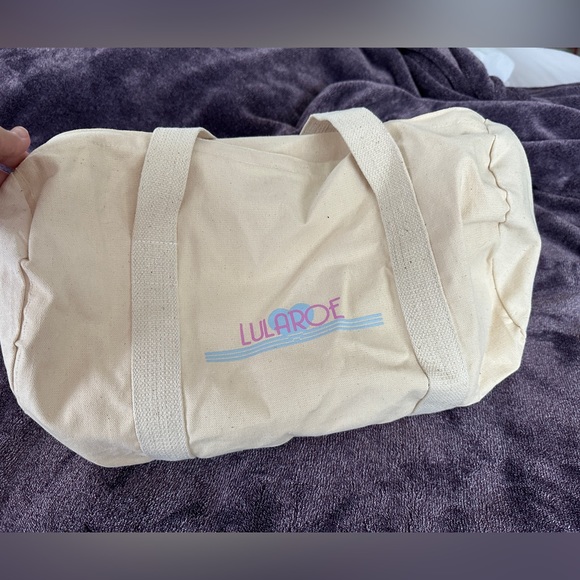 LULAROE Duffle bag - Picture 1 of 8
